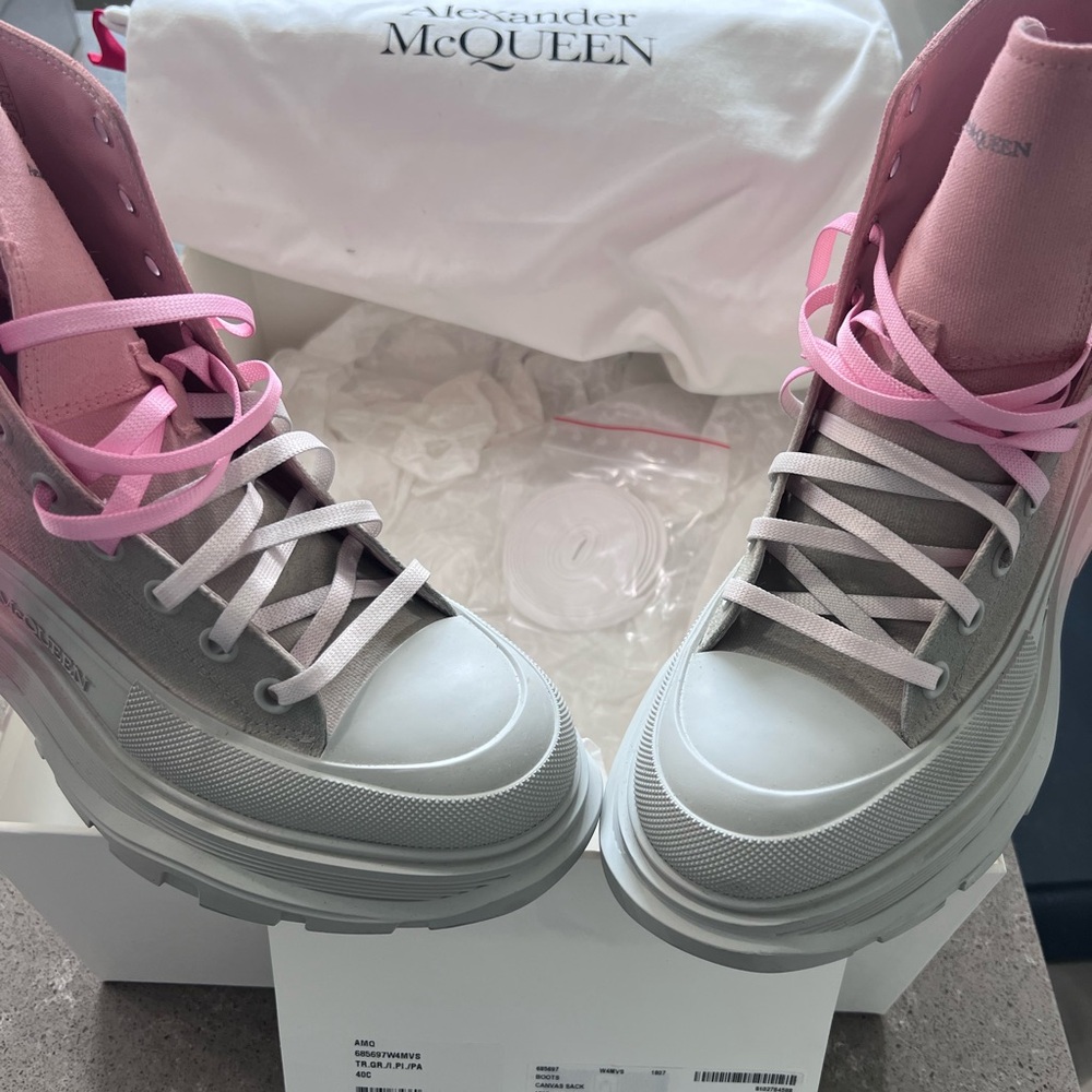 Authentic Alexander McQueen Pink and Gray Platform Sneakers - Picture 5 of 7